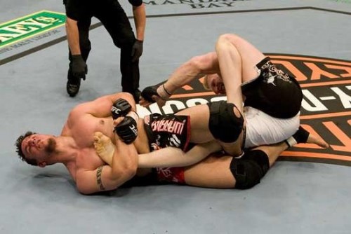 frank mir brock lesnar leg-lock